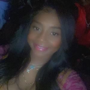 Meet your Posher, Edna